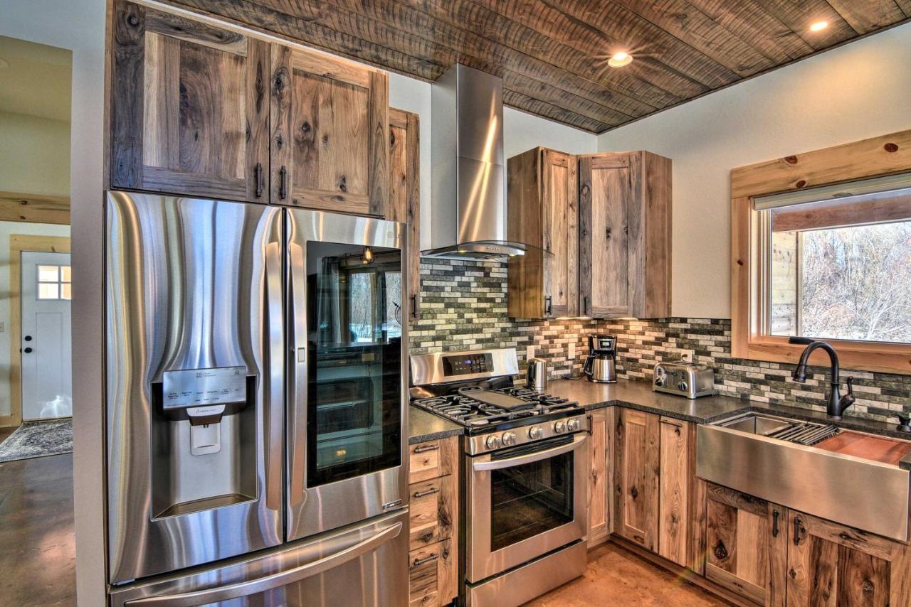 Riverfront Home With Bbq 2 Mi To Downtown Gunnison! Extérieur photo