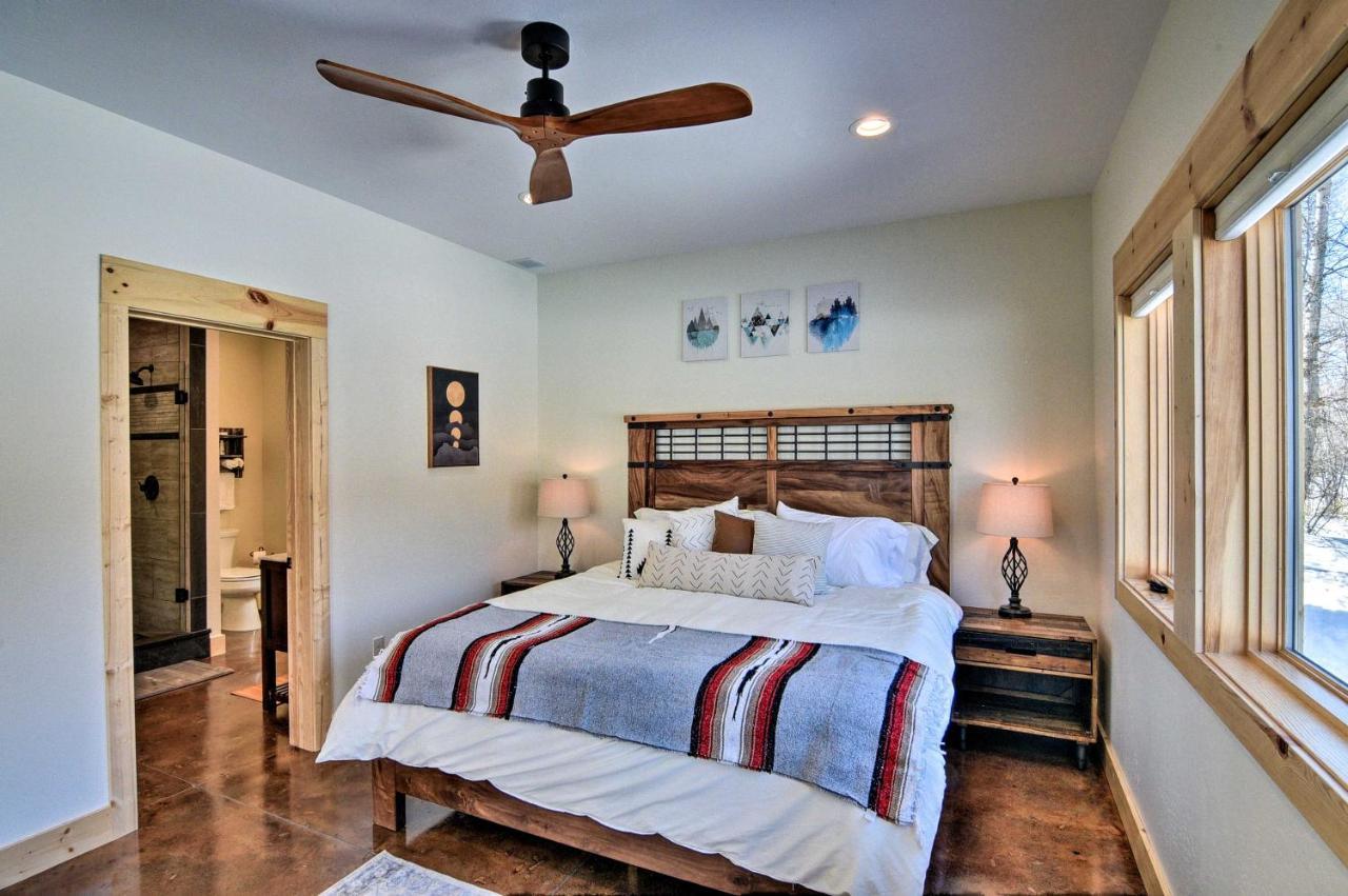 Riverfront Home With Bbq 2 Mi To Downtown Gunnison! Extérieur photo